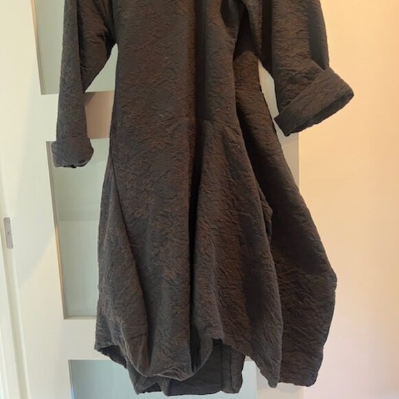 Dress to Kill, Brown Brocade Wrap Dress, Size 1 - Picture 8 of 12